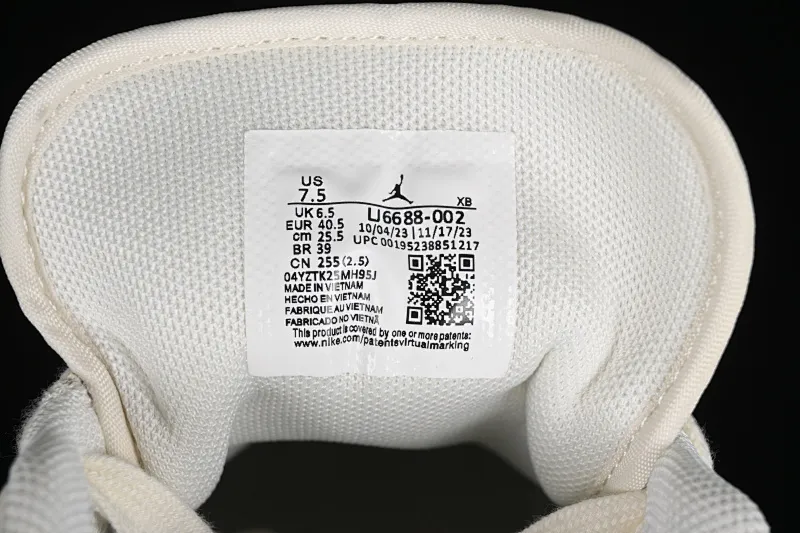 All categories Air Jordan Jordan series basketball shoes Air Jordan 1 Low High-end customized low-top sneakers Air Jordan 1 Low AJ1 Joe 1 Bape joint-Zhuba stitching High-end customized low-top basketball shoes LJ6688-002